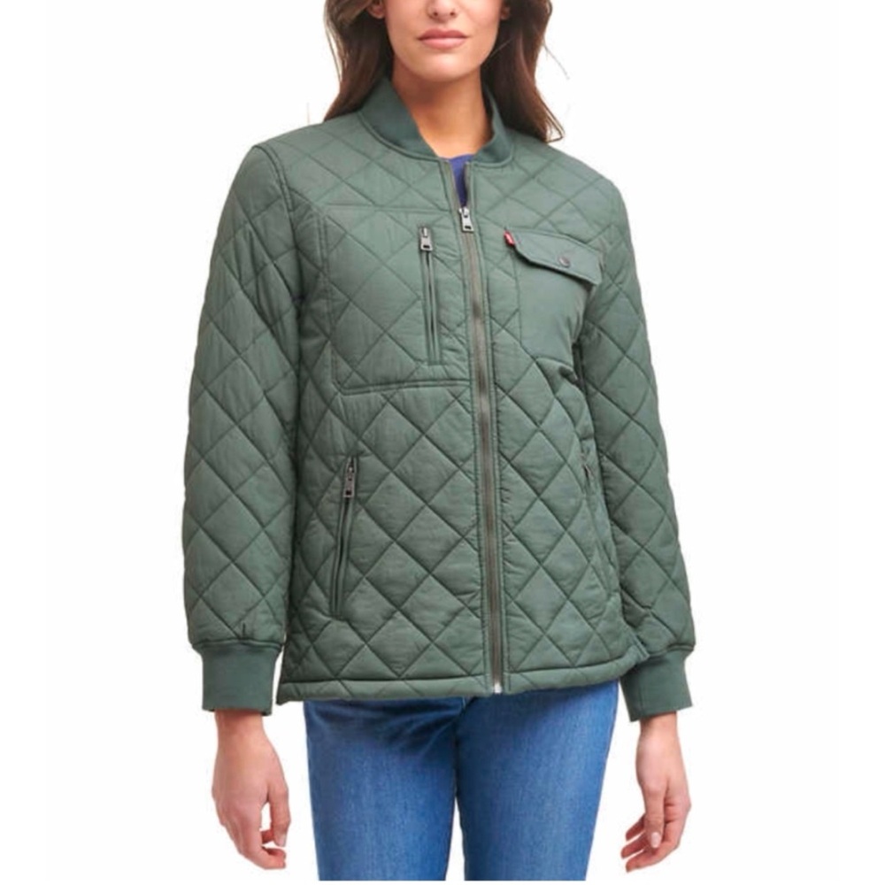 Levi’s Women’s Quilted Jacket Size Large NWT